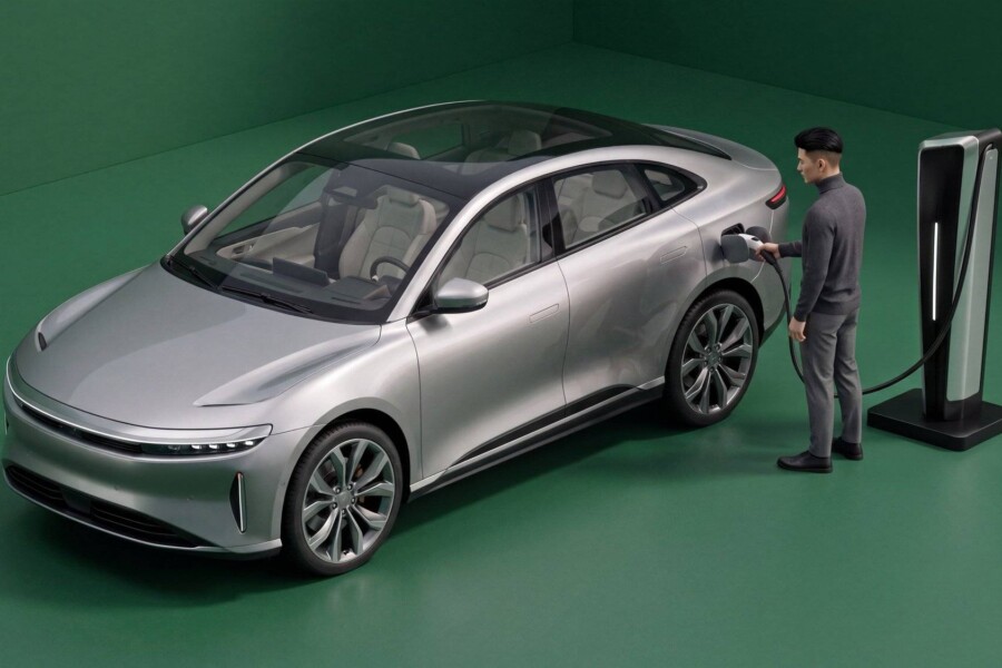 Ile kosztuje auto Tesla i od czego zależy jego cena?